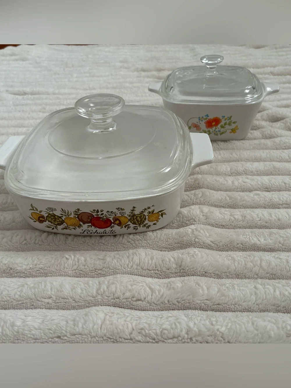 Corningware vintage 2 piece casserole dishes